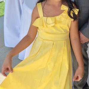 Yellow dress 💛💛